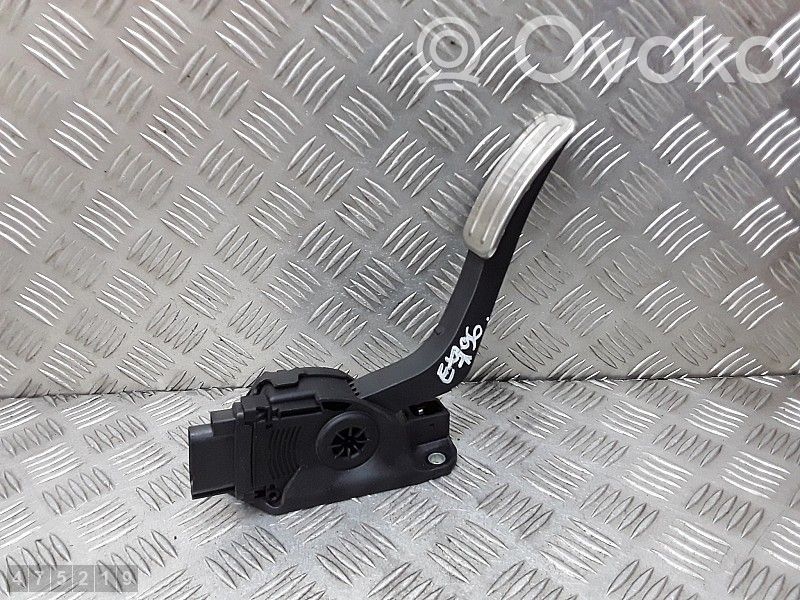 Ford Fiesta Pedał gazu / przyspieszenia 