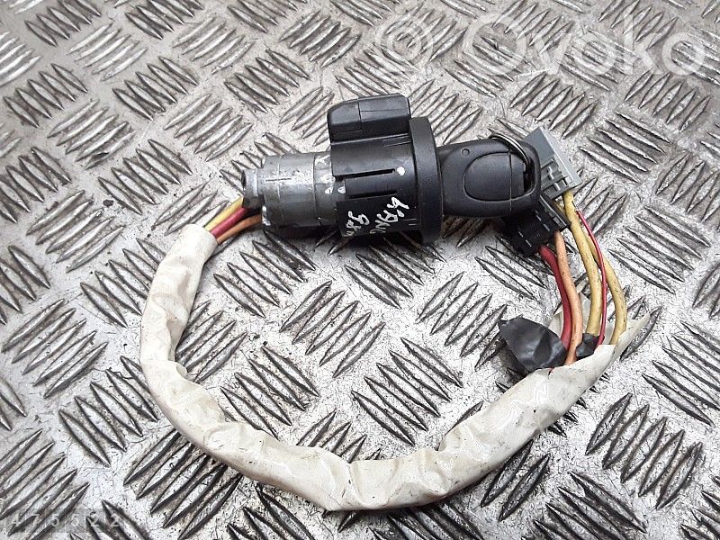 Renault Kangoo I Ignition lock 