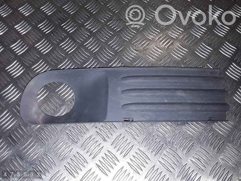 Volkswagen Transporter - Caravelle T5 Grilă/ornament proiector ceață față 