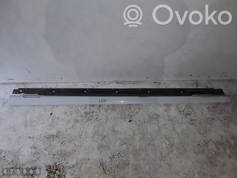 Audi A1 Sill 