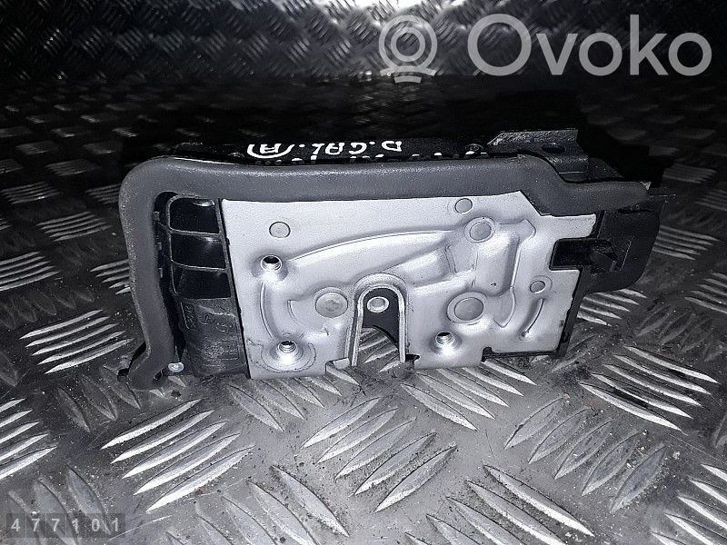 BMW X1 F48 F49 Zamek drzwi tylnych 