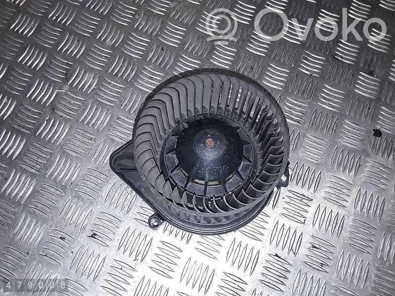 Audi A4 S4 B7 8E 8H Ventilator aerotermă 
