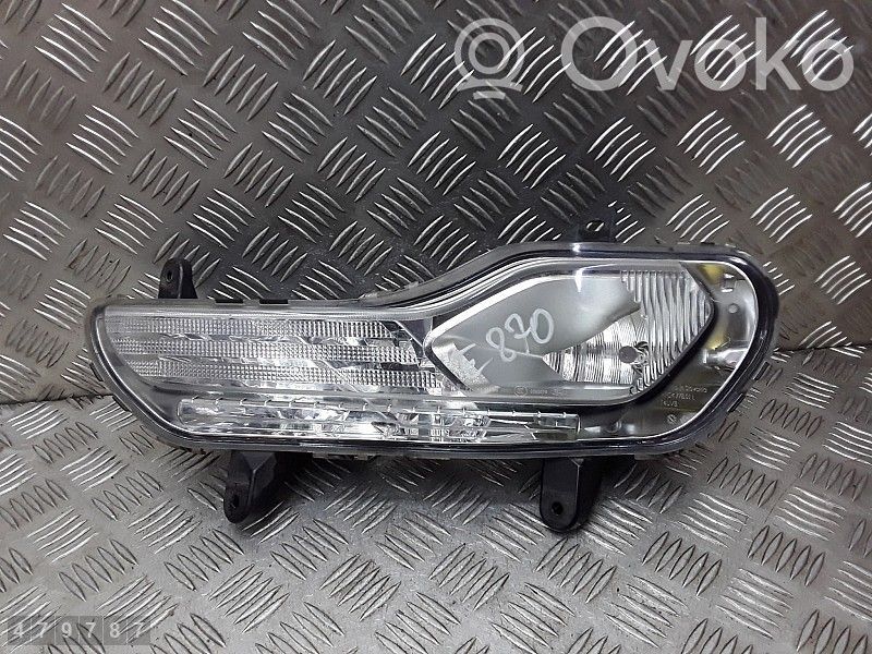 Ford Kuga II Etusumuvalo 