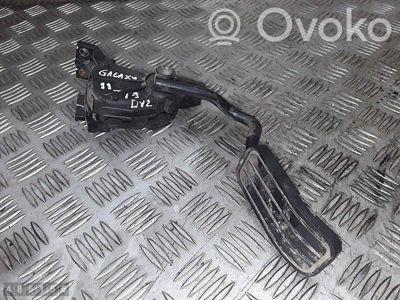 Pédale d'accélérateur   7M1721603A