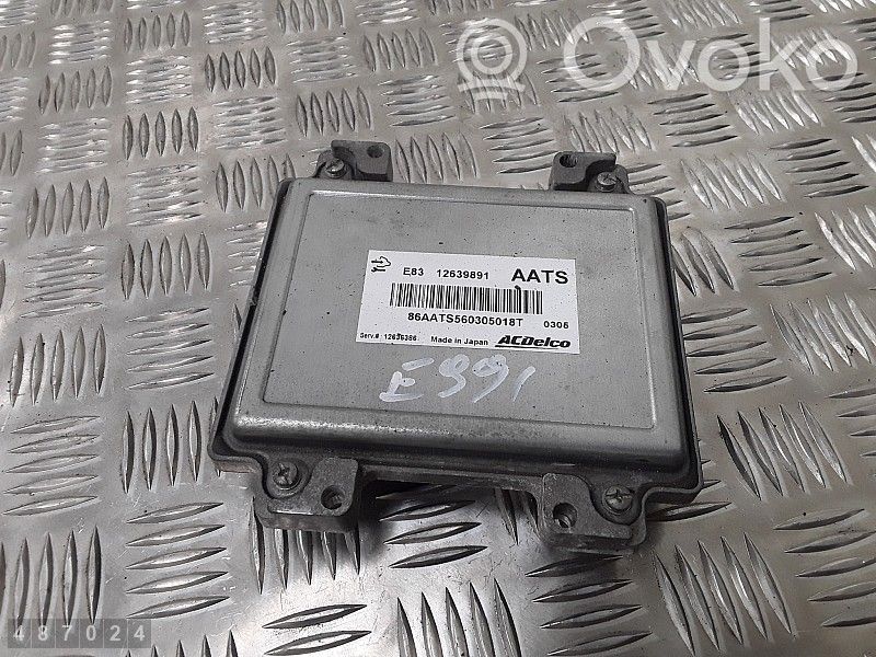 Opel Meriva B Engine control unit/module 