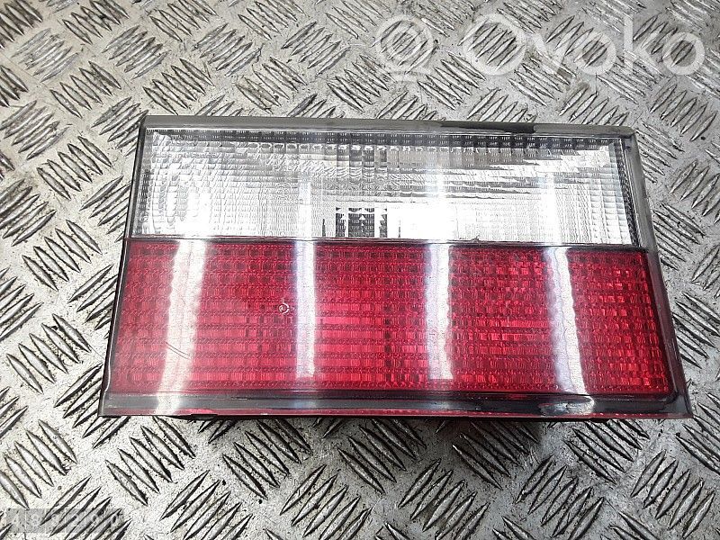 Citroen Xantia Lampy tylnej klapy bagażnika 