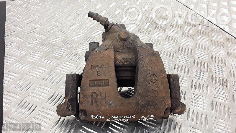 Front brake caliper