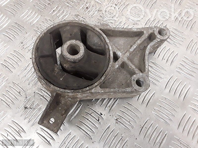 Opel Vectra C Engine mount bracket 
