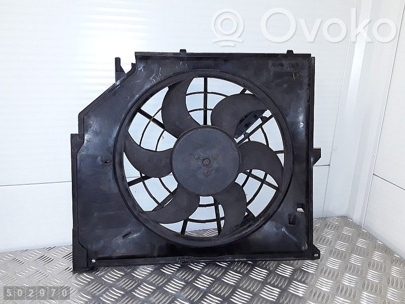 BMW 3 E46 Elektrisks radiatoru ventilators 