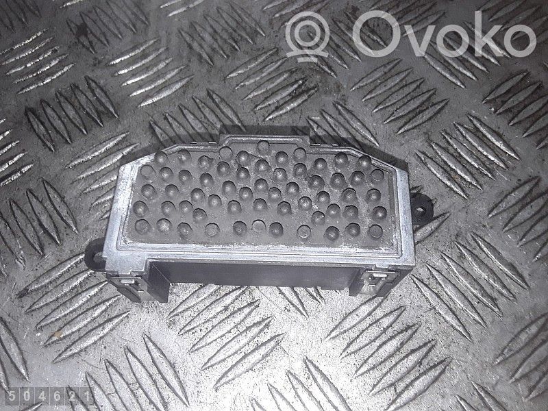 Skoda Octavia Mk2 (1Z) Rezystor / Opornik dmuchawy nawiewu 