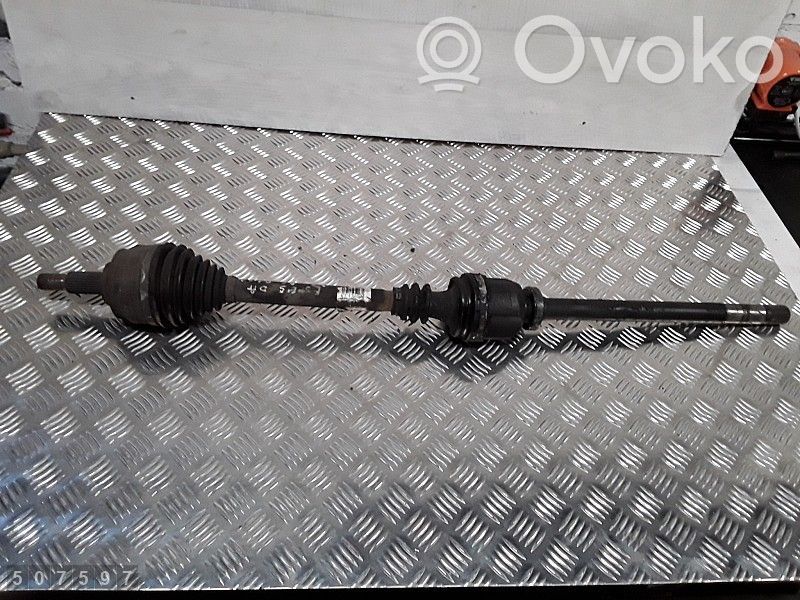 Etuvetoakseli   8200439891