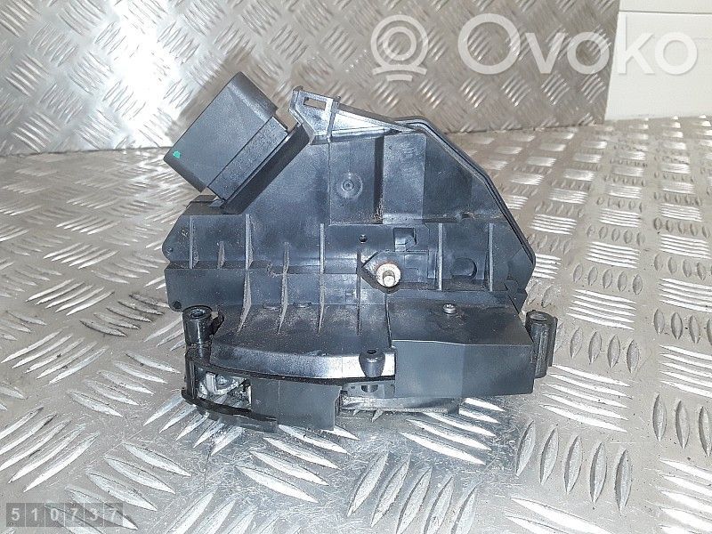 Etuoven lukko   AM5AU21813DE