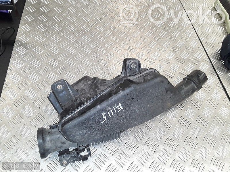 Toyota Prius (XW30) Luftfilterkasten 