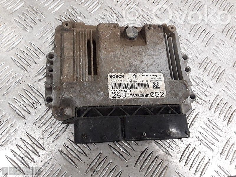 Opel Combo D Engine control unit/module 