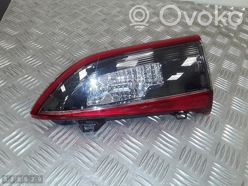 Mazda 6 Takaluukun takavalot 