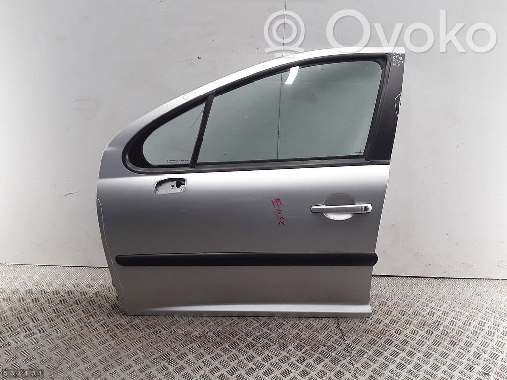 Peugeot 207 Puerta delantera 