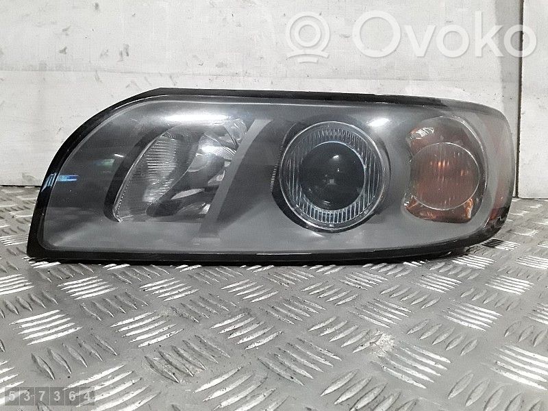 Volvo V50 Priekinis žibintas 