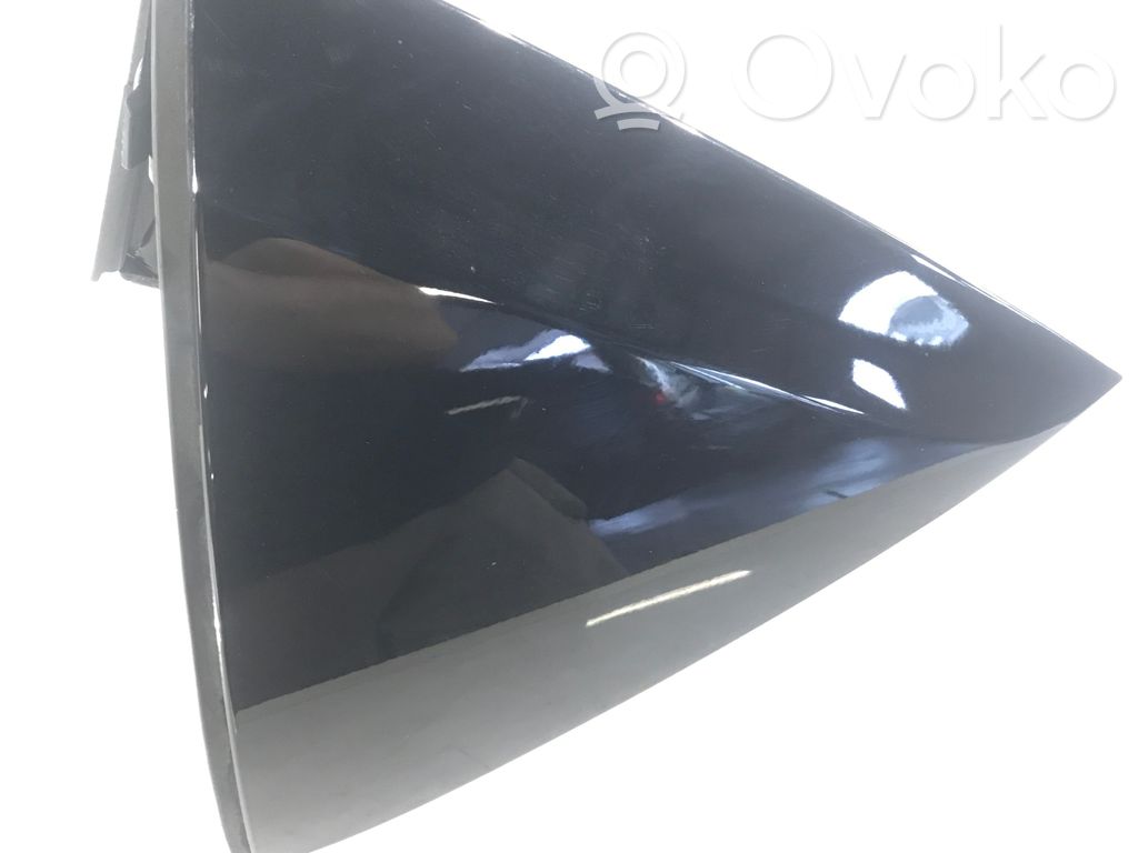 Chrysler Pacifica Other sill/pillar trim element 