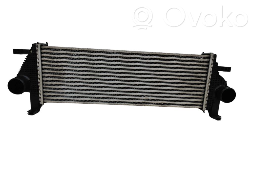 Jeep Grand Cherokee Interkūlerio radiatorius 