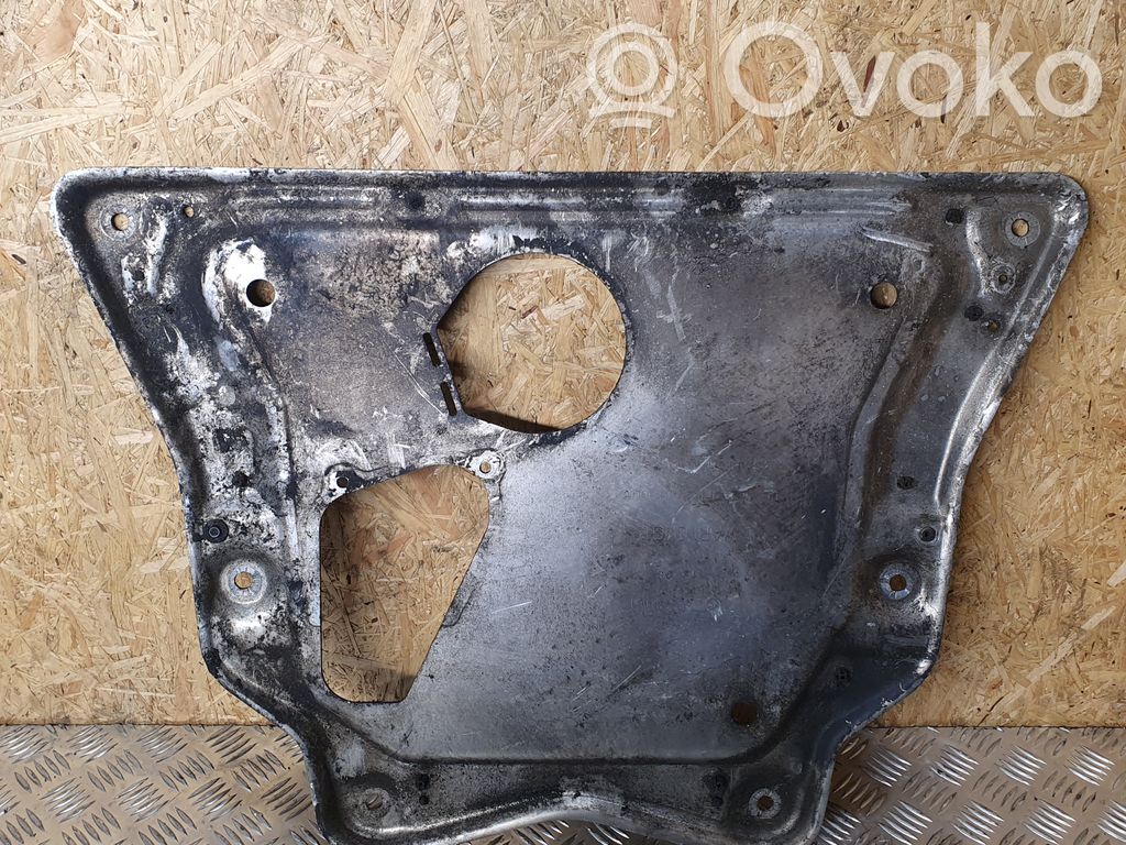 Engine splash shield/under tray   6786568,6786568A01