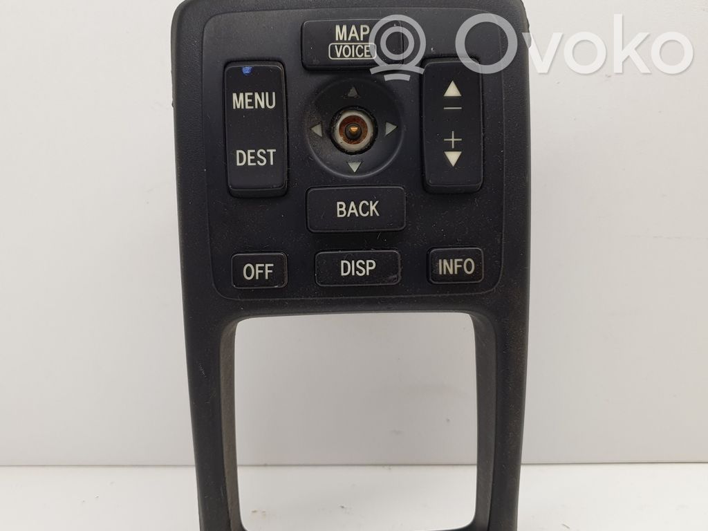Lexus IS 200-300 Central console control unit 