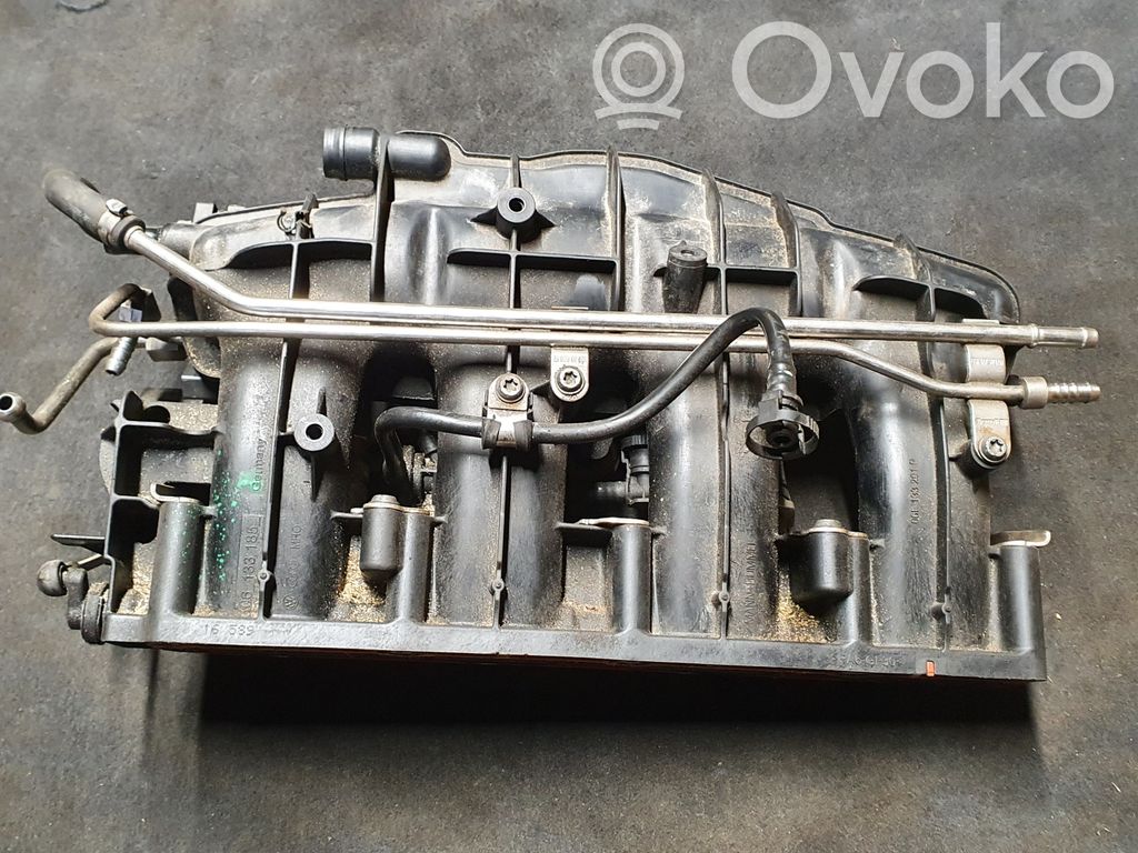 Volkswagen Golf V Intake manifold 
