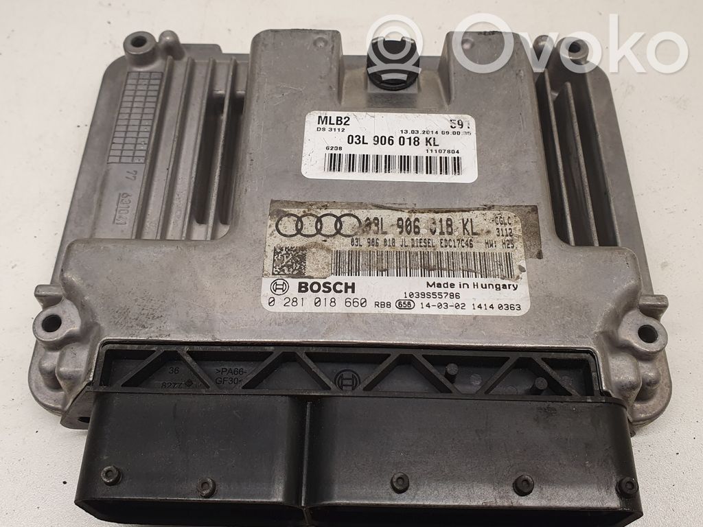 Volkswagen PASSAT B5.5 Engine control unit/module 