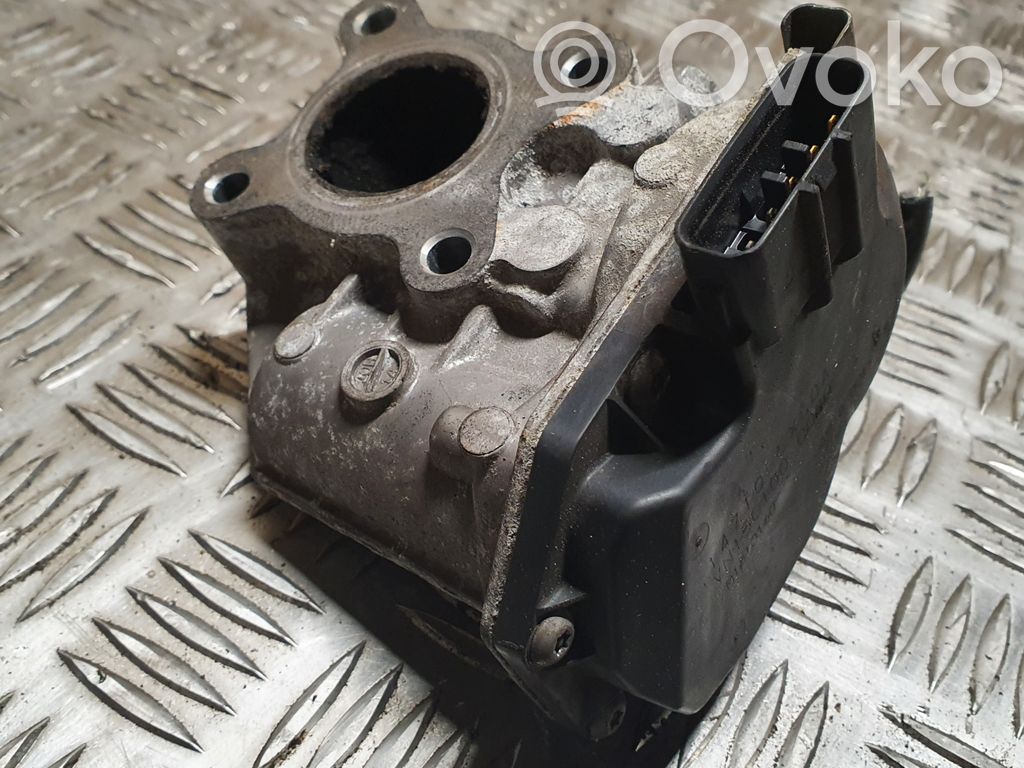 Nissan Navara D40 Válvula EGR 