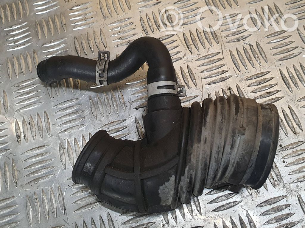 Opel Astra H Gaisa caurule uz turbīnu 