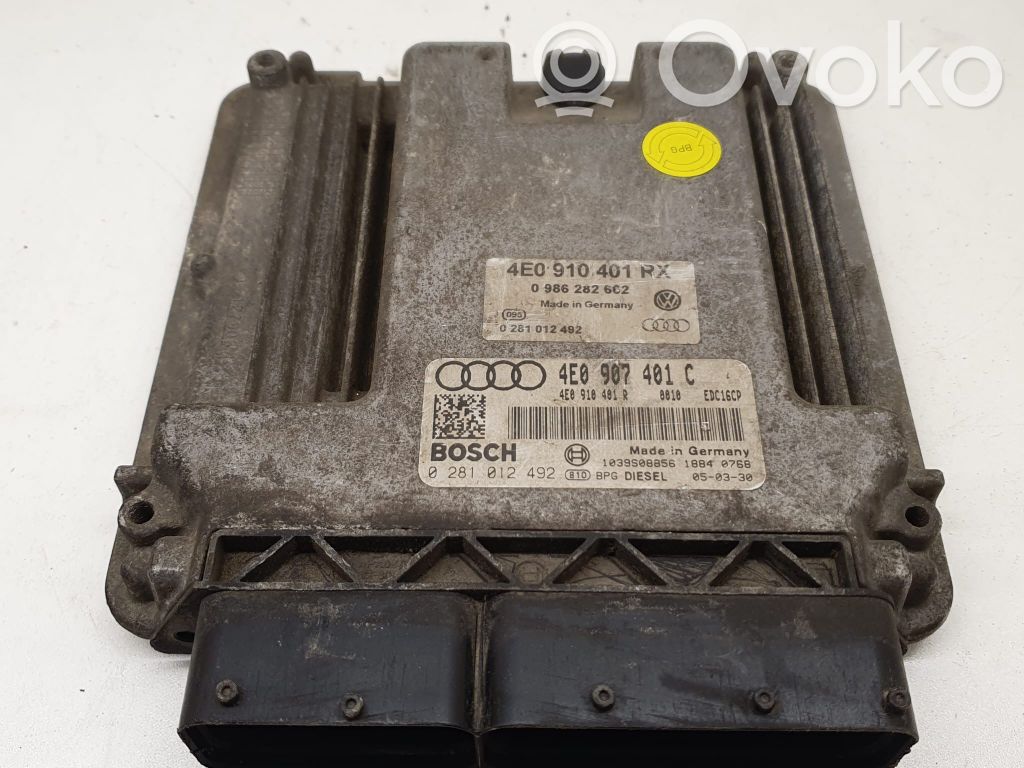 Volkswagen PASSAT B5 Engine control unit/module 