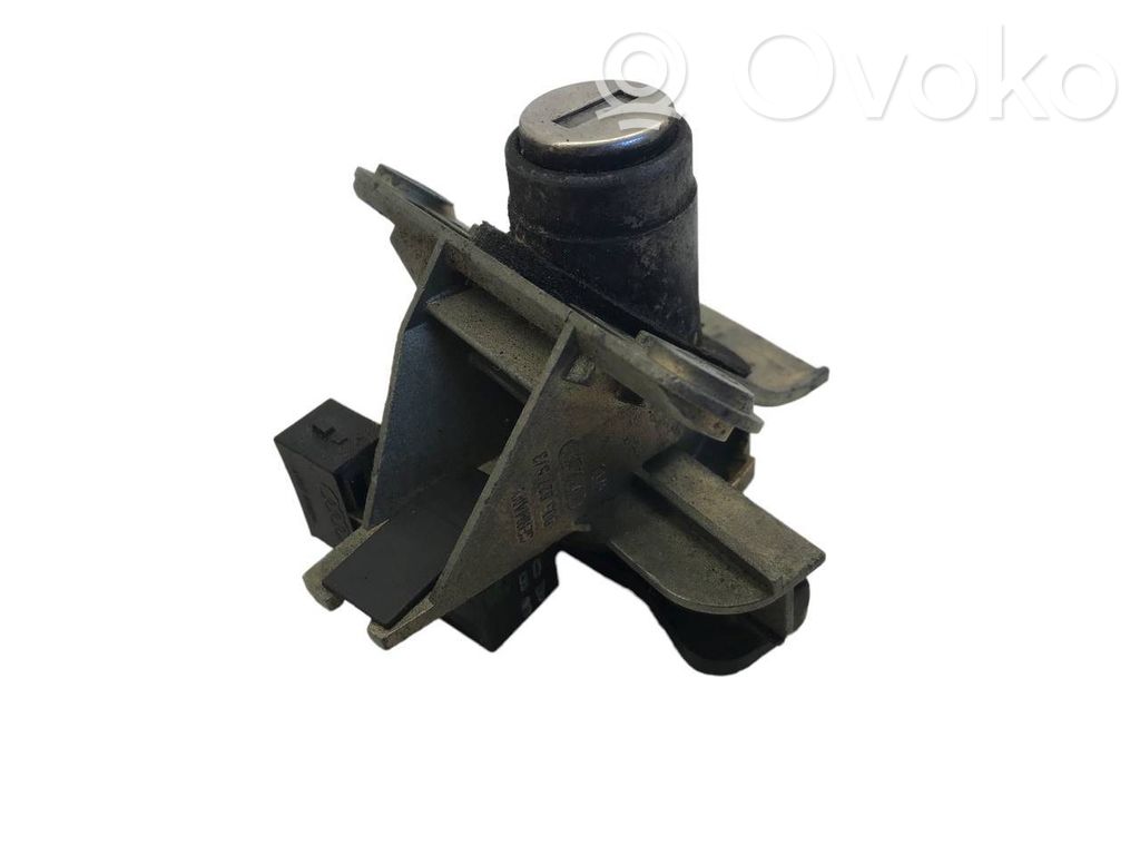 Audi A4 S4 B5 8D Loading door lock 