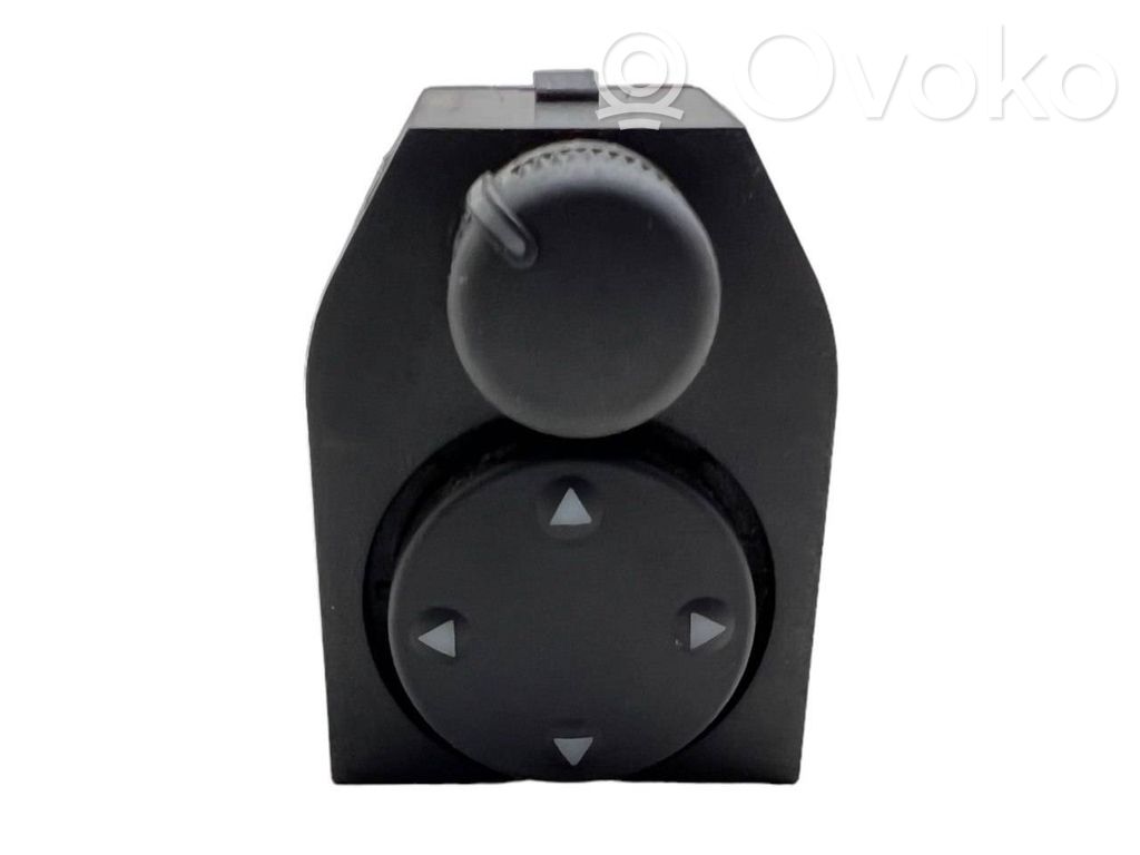 Audi A3 S3 8L Wing mirror switch 