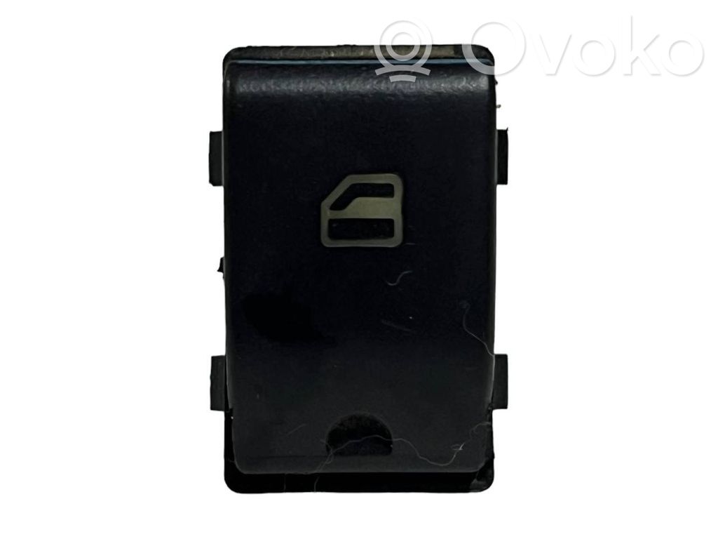 Volkswagen Fox Electric window control switch 