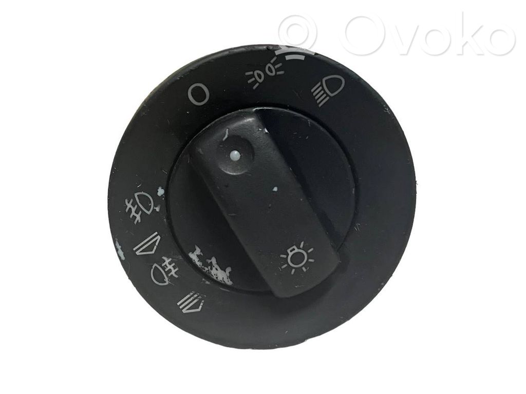Audi A4 S4 B7 8E 8H Light switch 