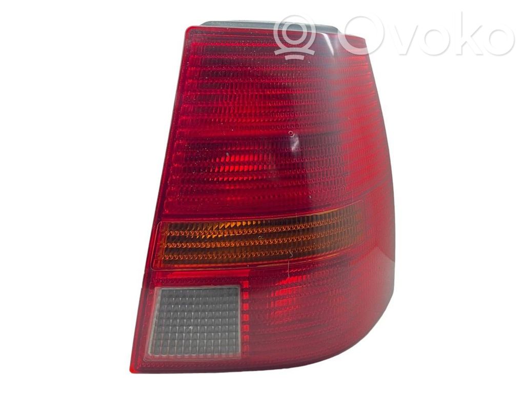 Volkswagen Golf IV Lampa tylna 