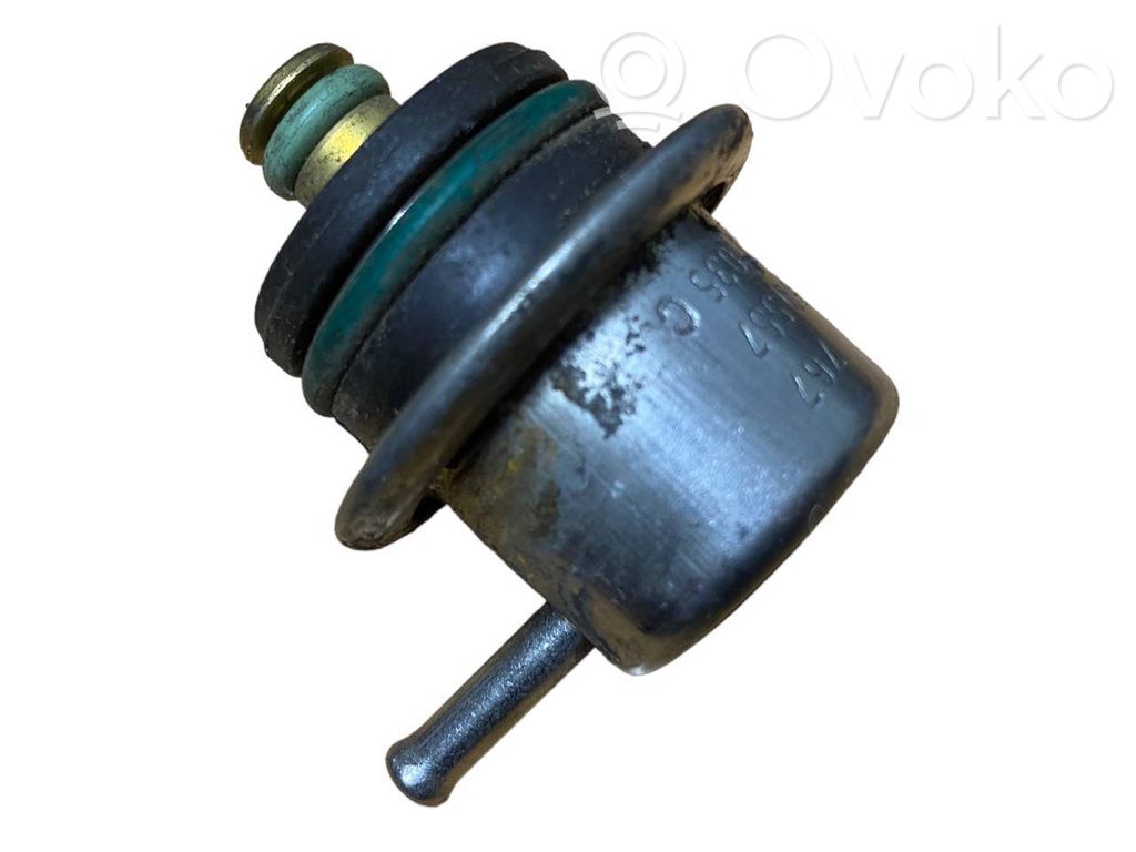 Skoda Octavia Mk1 (1U) Capteur de pression de carburant 