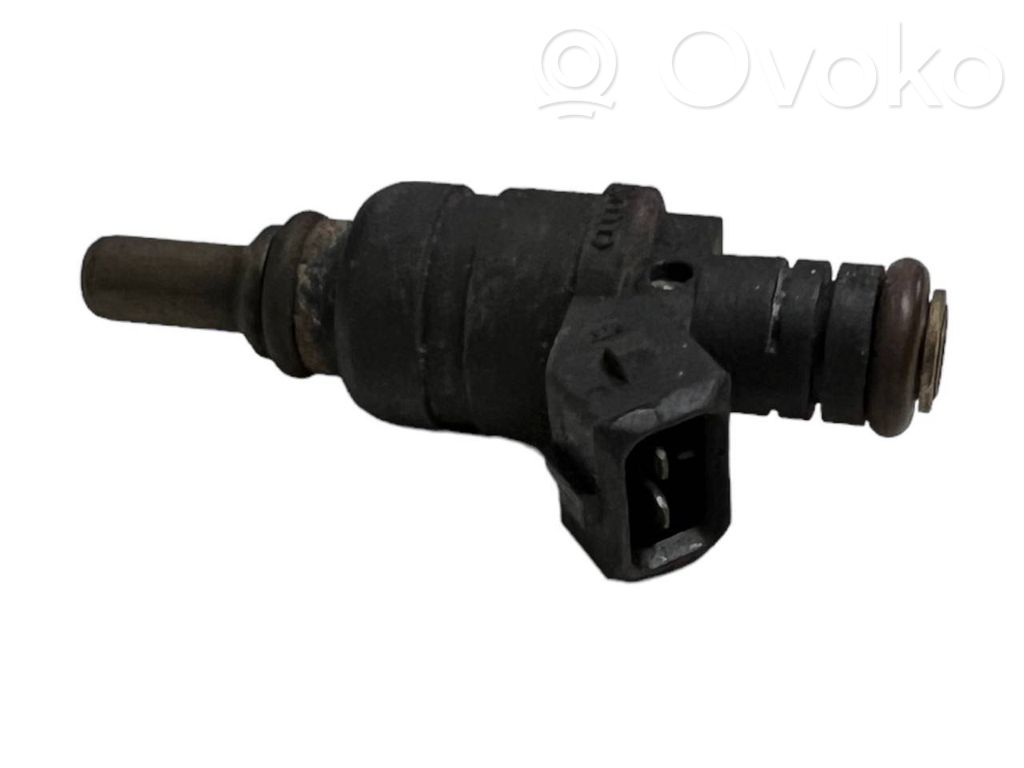 Inyector de combustible   06A906031D