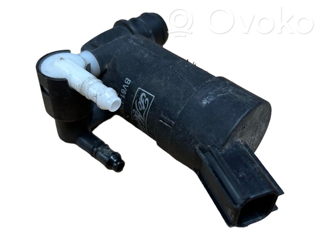 Ford Focus ST Headlight washer pump 