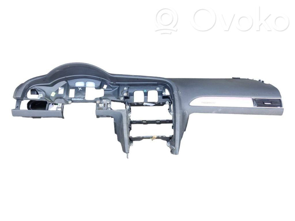 Audi A6 Allroad C6 Panelė 