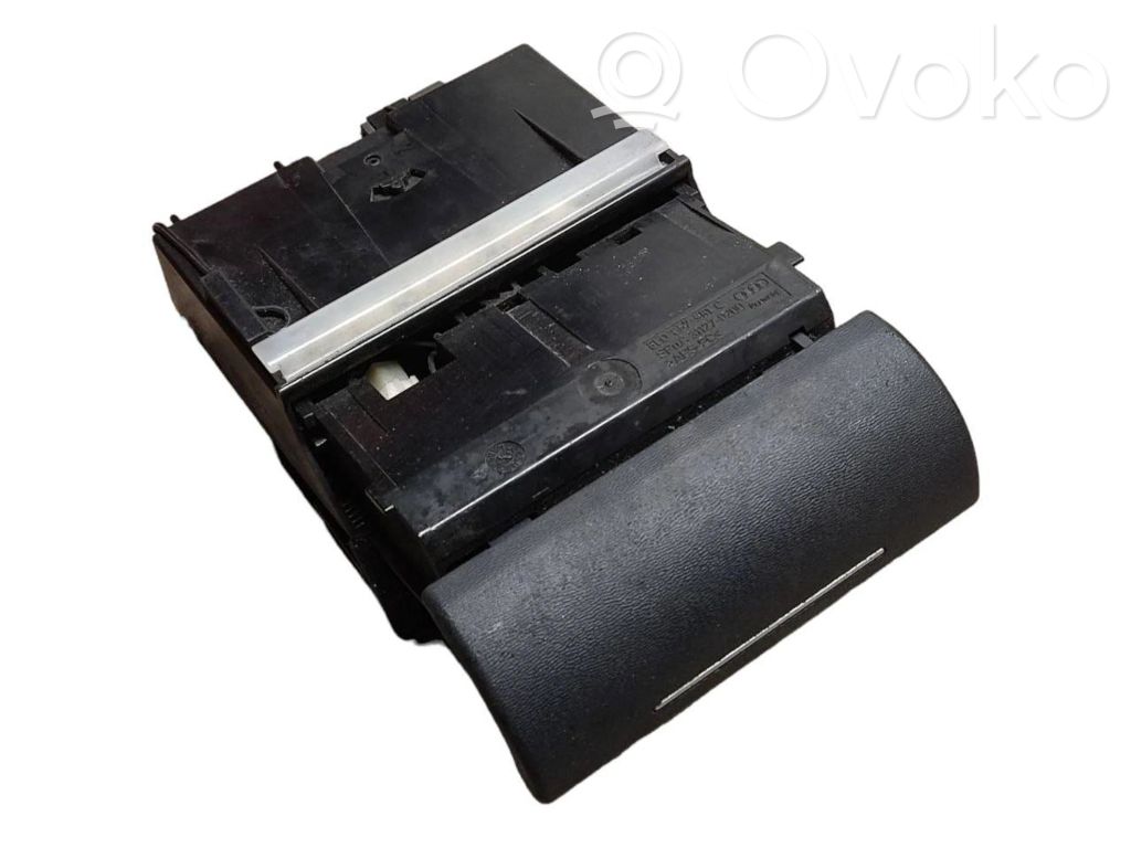 Audi A3 S3 8L Aschenbecher 