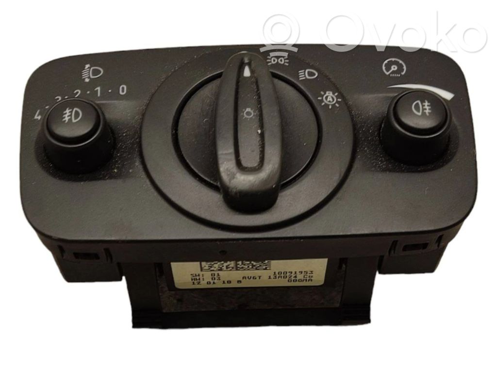 Ford C-MAX II Light switch 