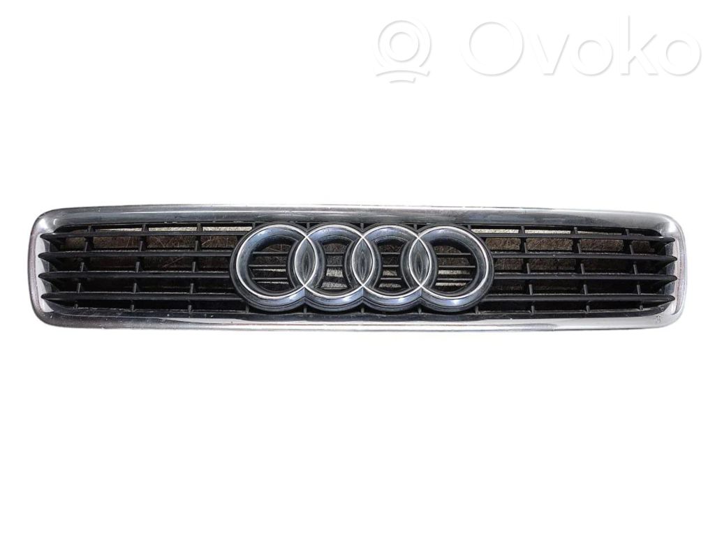 Audi A4 S4 B5 8D Etusäleikkö 