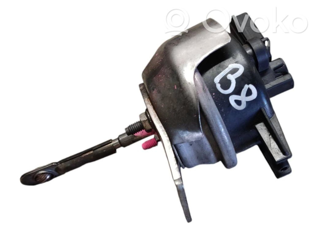Cześć układu próżniowego turbosprężarki   04L253056G,4013135H
