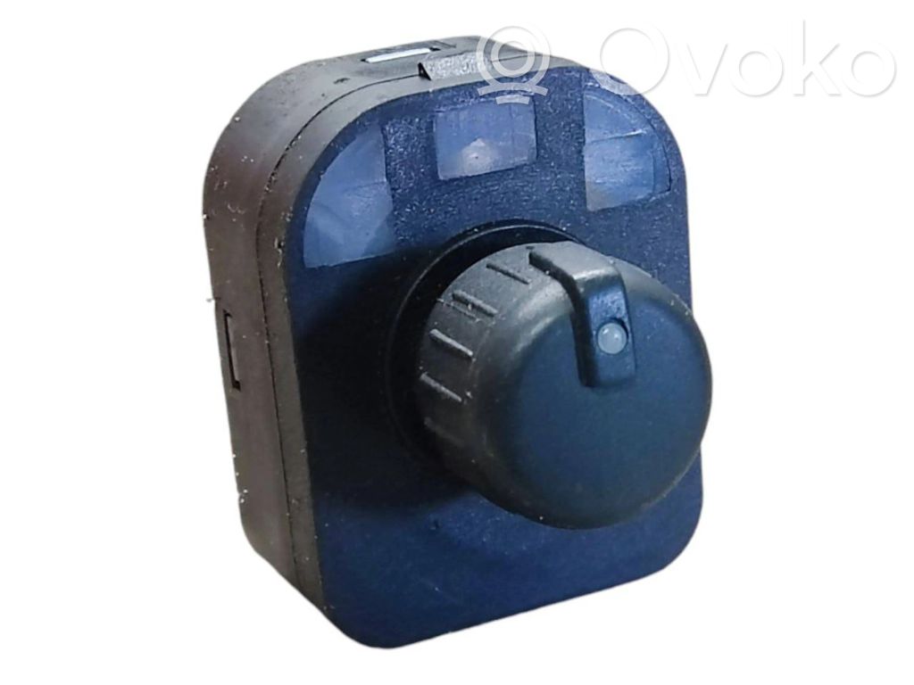 Interruptor del espejo lateral   8E0959565