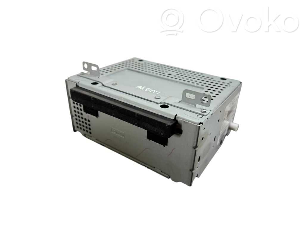 Ford Focus Radio / CD-Player / DVD-Player / Navigation 