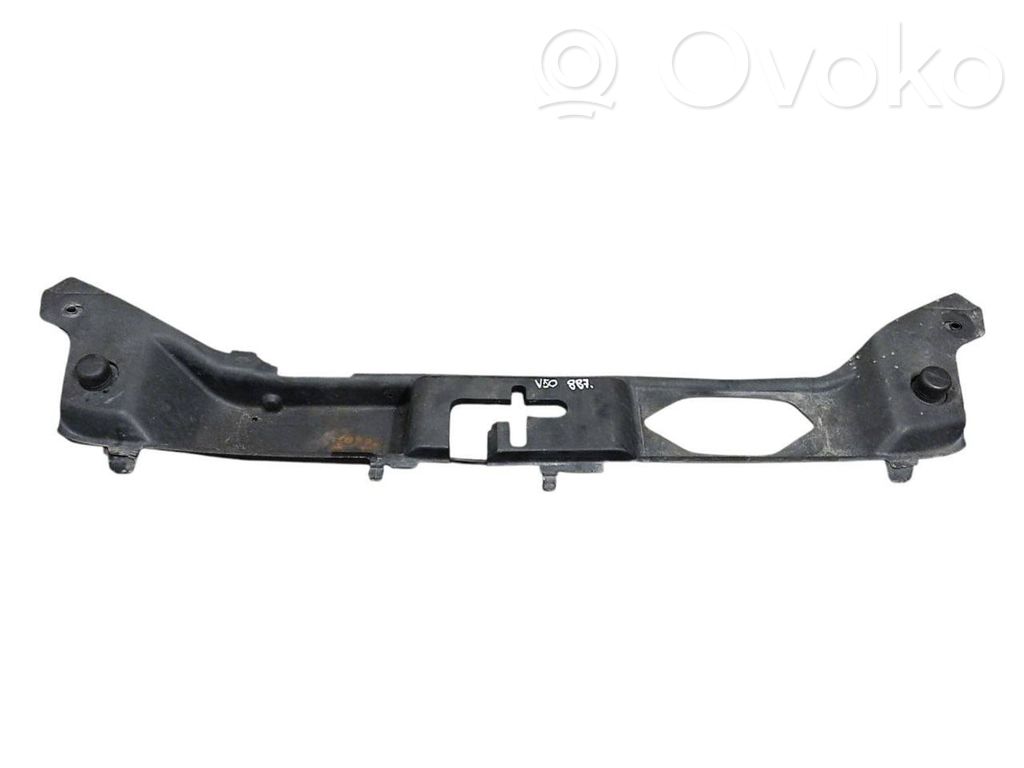 Volvo V50 Panel mocowania chłodnicy / góra 