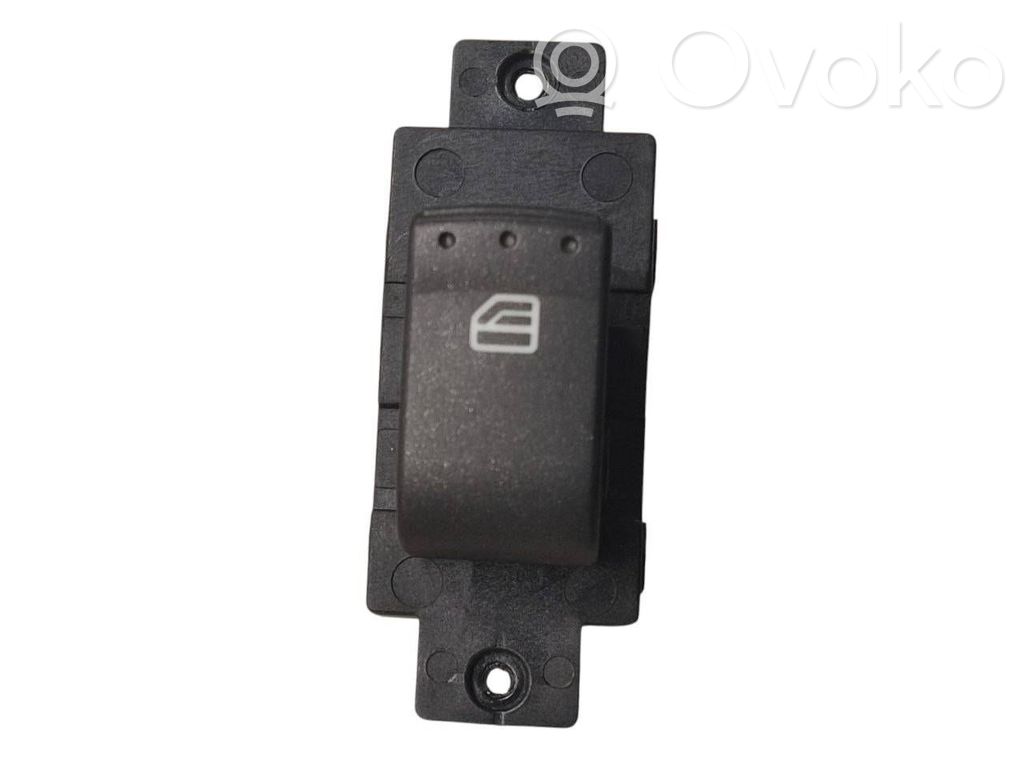 SsangYong Korando Electric window control switch 