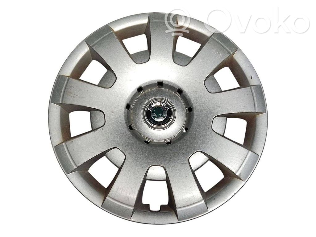 Skoda Octavia Mk2 (1Z) Ornament central jantă R16 