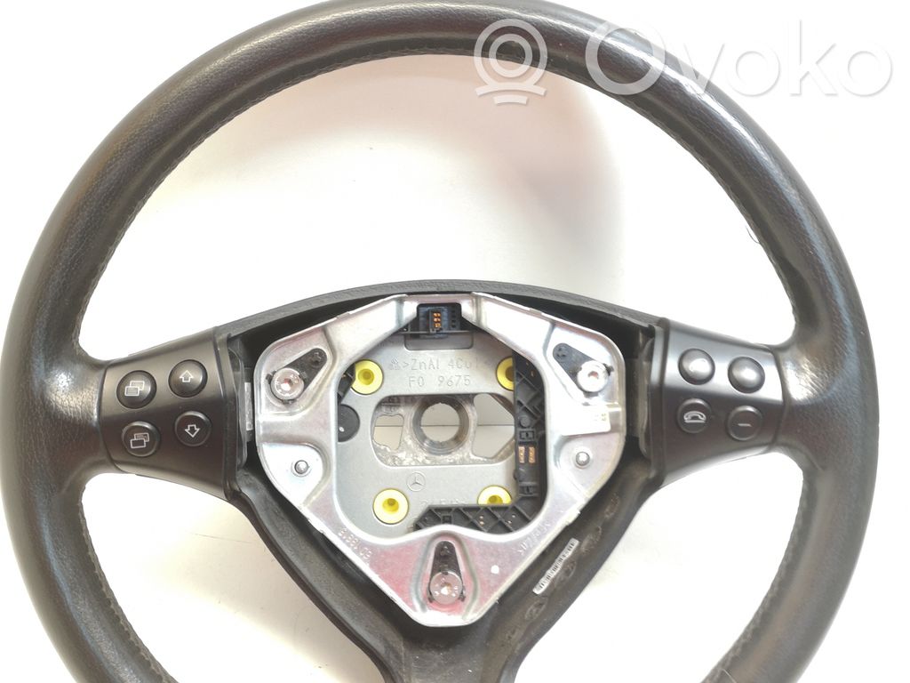 Mercedes-Benz A W169 Ohjauspyörä 