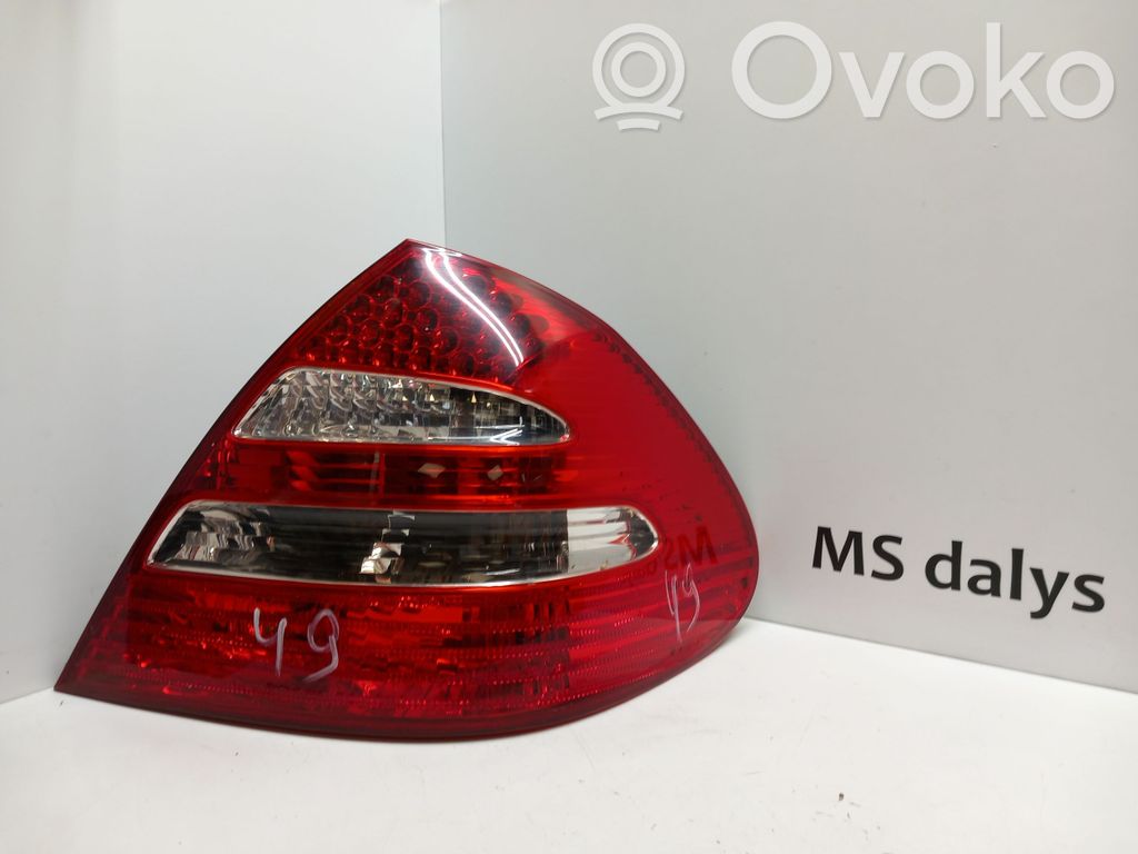Mercedes-Benz E W211 Lampa tylna 